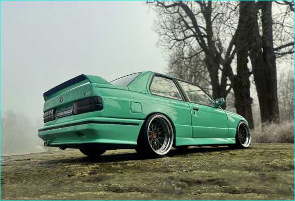 1:18 BMW E30 M3 Streetfighter -Tiffany Blue Edittion + OVP = RAR